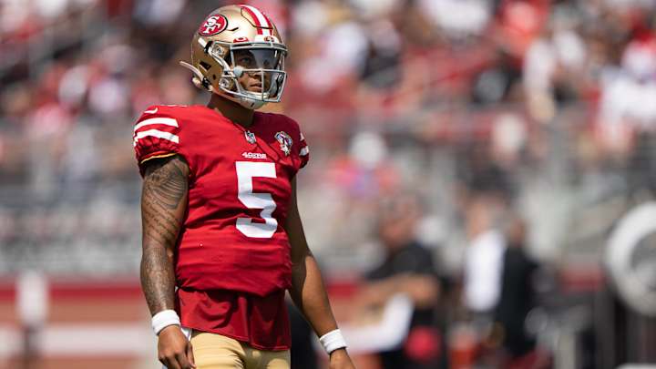49ers' Trey Lance Tosses TD on First-Career Pass 49ers' Trey Lance Tosses TD on First-Career Pass