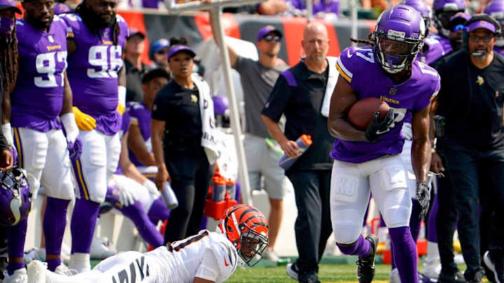 Vikings Snap Counts and PFF Notes: Garrett Bradbury, Bashaud Breeland Struggle in Loss Vikings Snap Counts and PFF Notes: Garrett Bradbury, Bashaud Breeland Struggle in Loss