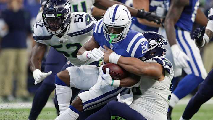 Report Card: Top Performers in Seahawks 28-16 Week 1 Win Over Colts Report Card: Top Performers in Seahawks 28-16 Week 1 Win Over Colts