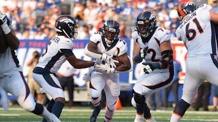 Broncos' RB Melvin Gordon Likes Teddy's 'Jab, Jab, Pow' Rushing Offense