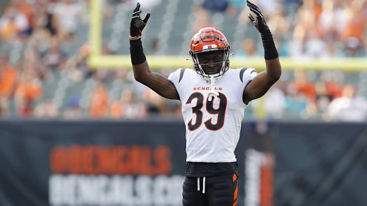 Former Bengals Cornerback Works Out For Ravens Former Bengals Cornerback Works Out For Ravens
