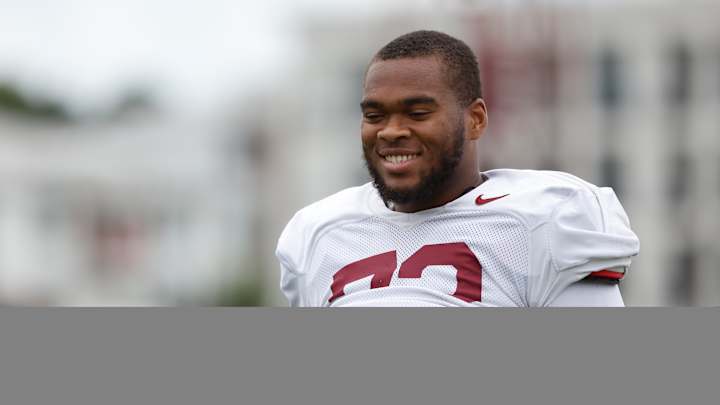 Alabama LT Evan Neal Declares for NFL Draft