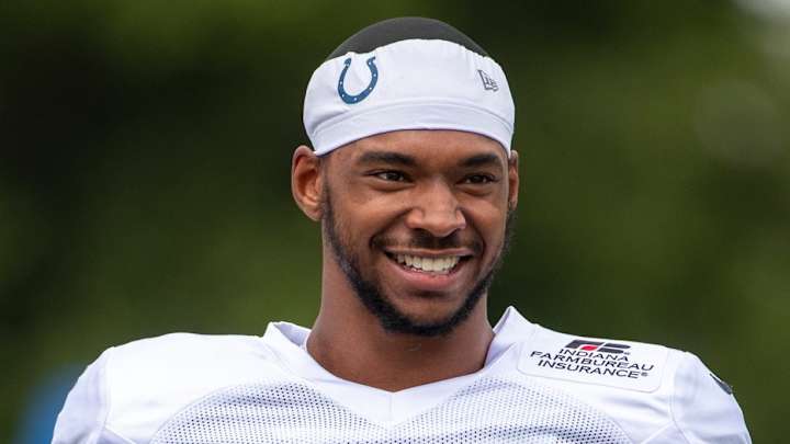 Bengals Elevate Veteran Safety Sean Davis From Practice Squad for Sunday's Game Against Chicago