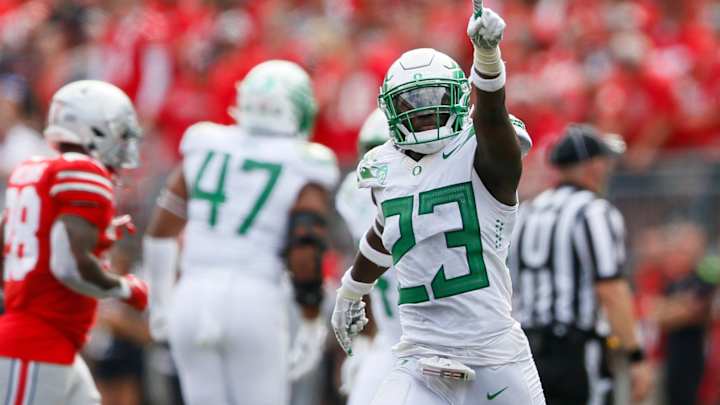 Pac-12 Bowl Projections: Oregon in College Football Playoff