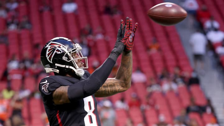 Buccaneers' Rob Gronkowski Shares Thoughts on Falcons Rookie TE Kyle Pitts Buccaneers' Rob Gronkowski Shares Thoughts on Falcons Rookie TE Kyle Pitts