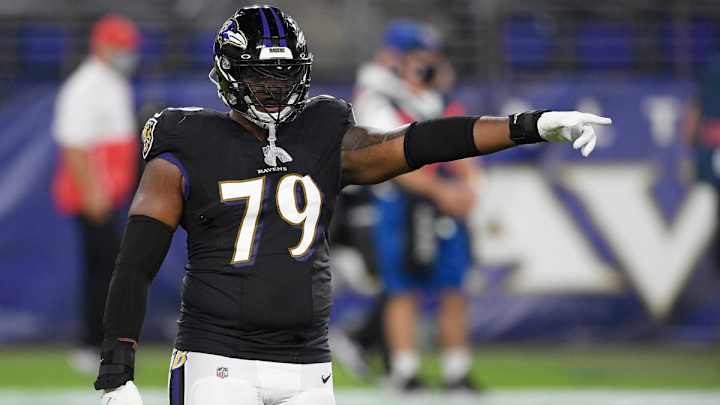 Ronnie Stanley Misses Practice, Alejandro Villanueva to Left Tackle?