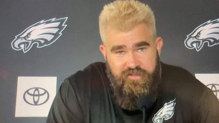 Jason Kelce lost a bet to Zach Ertz and Now his Hair is Blonde