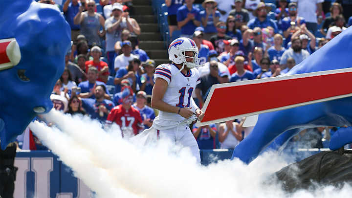 Bills' Beasley, Ferguson Offer to Buy Road Game Tickets for Unvaccinated Fans Bills' Beasley, Ferguson Offer to Buy Road Game Tickets for Unvaccinated Fans