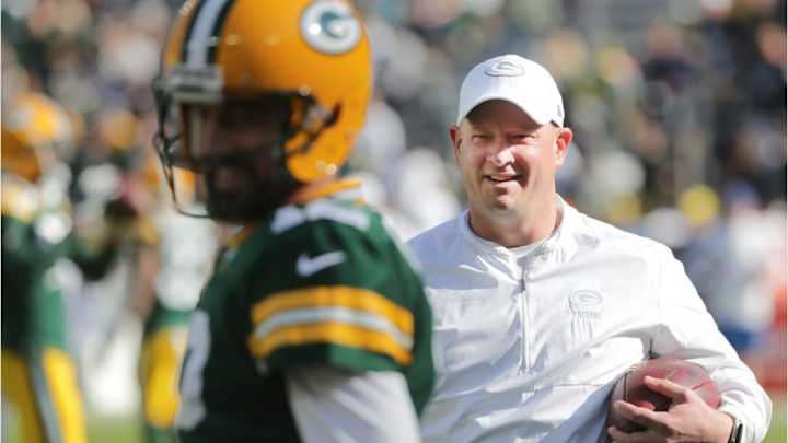 Solid-Gold Hackett Becomes Top Coaching Candidate Solid-Gold Hackett Becomes Top Coaching Candidate