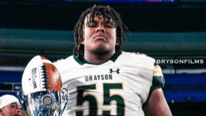 Highly Sought After OL Flynn Jr. Set to Visit Tennessee on Sunday