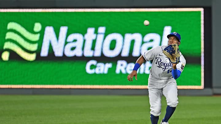 Roundtable: What Should the Royals Do With Edward Olivares?