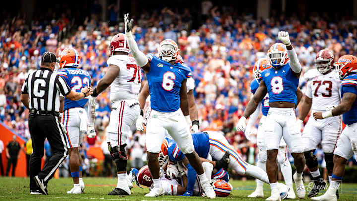 How Will Former Gators' DL Zachary Carter Align in the Bengals Defense? How Will Former Gators' DL Zachary Carter Align in the Bengals Defense?
