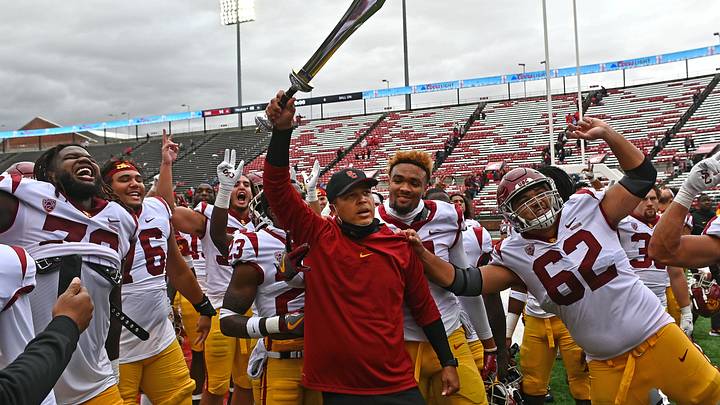 Saturday Sound Bites: Everything Donte Williams Said Following USC's Win Over WSU Saturday Sound Bites: Everything Donte Williams Said Following USC's Win Over WSU