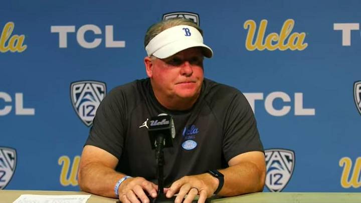 WATCH: Chip Kelly, Qwuantrezz Knight, Dorian Thompson-Robinson Talk Fresno State Loss WATCH: Chip Kelly, Qwuantrezz Knight, Dorian Thompson-Robinson Talk Fresno State Loss