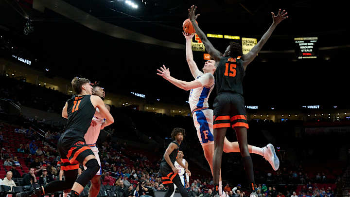 Gators Dominate Oregon State to Bounce Back in PK85 with 81-68 Victory