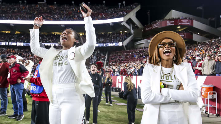 LIVE Updates: South Carolina vs. Clemson