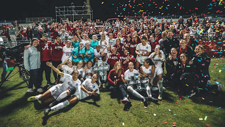 Alabama Advances! Tops Duke 3-2 For First-Ever College Cup