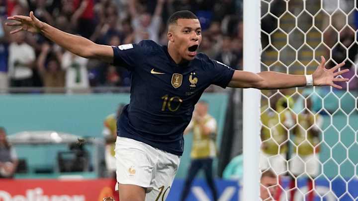 Mbappe’s Dazzling Double Leads France Over Denmark, Into World Cup Knockout Stage