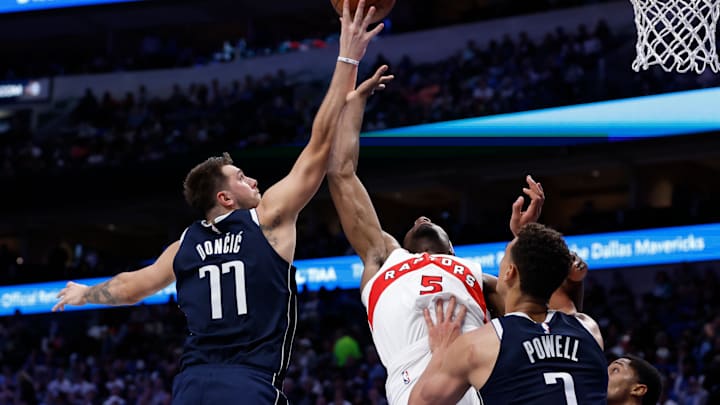 Dallas Mavericks vs. Toronto Raptors: 3 Big Things to Watch