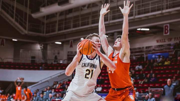 Cal Basketball: For 2nd Day in a Row, A Loss for the Bears' Men, A Victory for Women Cal Basketball: For 2nd Day in a Row, A Loss for the Bears' Men, A Victory for Women