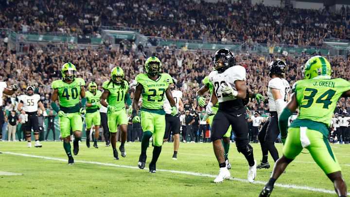 Alec Holler's 1-Handed TD Grab Saves UCF