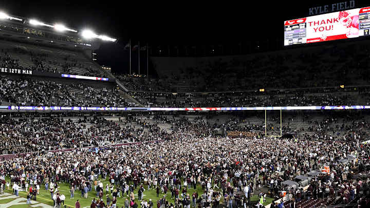 Texas A&M Fans Rush Kyle Field After Aggies Upset No. 5 LSU