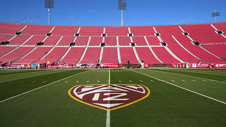 Pac-12 Schools Verbally Agree on Conference-Wide Grant of Rights Terms Pac-12 Schools Verbally Agree on Conference-Wide Grant of Rights Terms