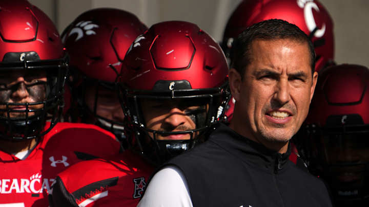 Report: Wisconsin to hire Cincinnati HC Luke Fickell