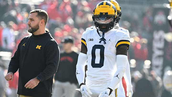 Michigan Captain Announces Return For Fifth Year