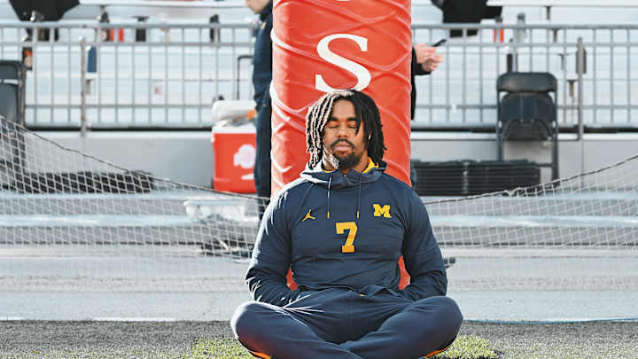 Edwards Makes U-M History Against Buckeyes