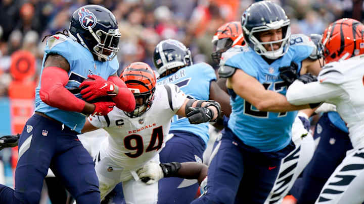 Look: Cincinnati Carrying Short-Rest Win Streak Into Tennessee