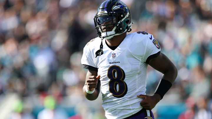 Lamar Jackson Deletes Vulgar Tweet Aimed at Fan After Ravens’ Loss to Jaguars