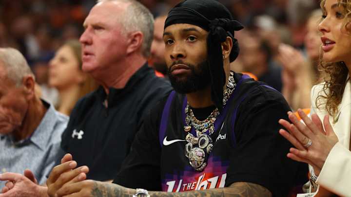 Odell Beckham Jr. Removed From Flight by Miami-Dade Police, per Report