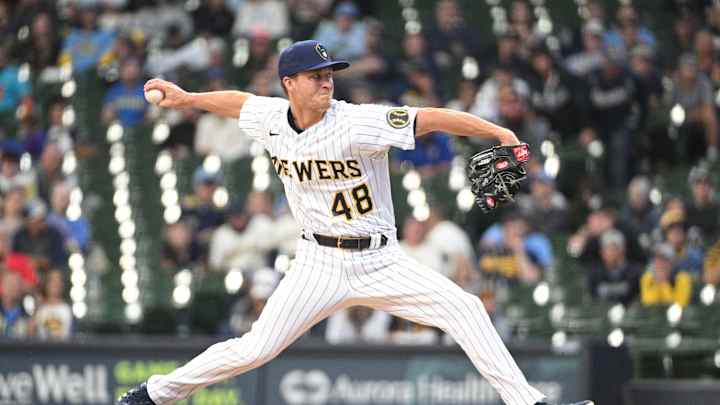 Former SF Giants closer agrees to one-year deal with Mariners Former SF Giants closer agrees to one-year deal with Mariners