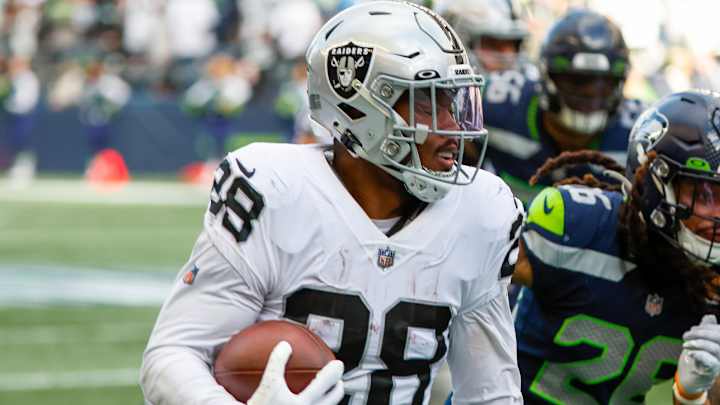 Chargers-Raiders Week 13 Odds, Lines and Spread