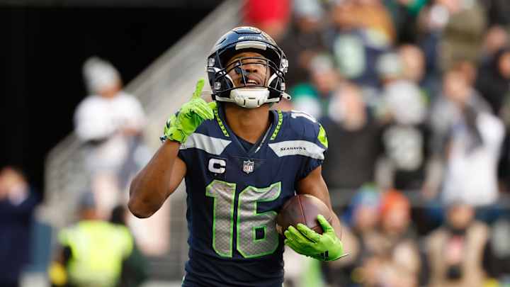 Report Card: Top Performers in Seahawks 40-34 Loss to Raiders Report Card: Top Performers in Seahawks 40-34 Loss to Raiders