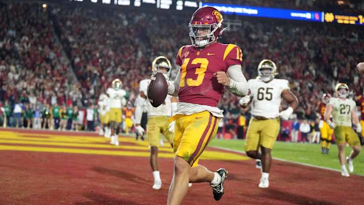 SI Pac-12 Power Rankings: USC Holds the No. 1 Spot, Climbs to No. 4 in CFP Rankings