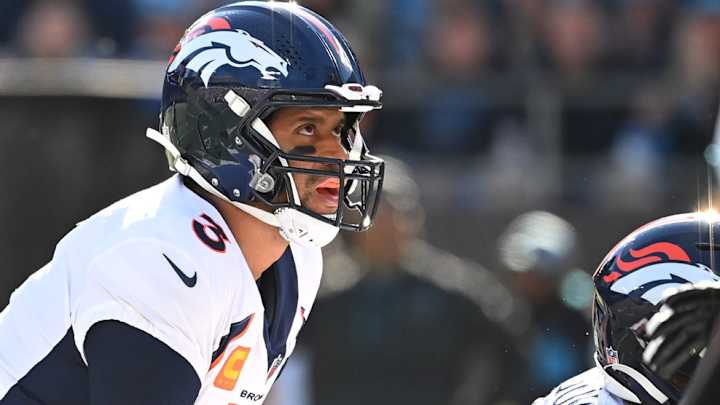 Broncos HC Addresses Pervasive Russell Wilson 'Locker Room' Rumor Broncos HC Addresses Pervasive Russell Wilson 'Locker Room' Rumor