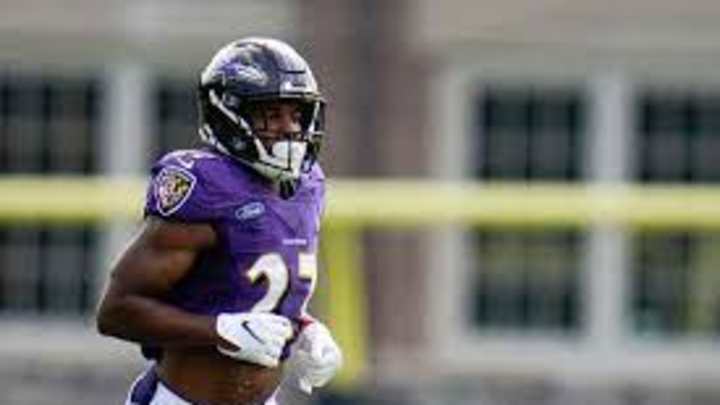 J.K. Dobbins Back At Ravens Practice; Roman to Stanford?