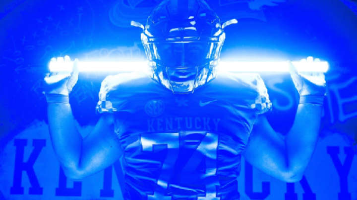 Kentucky OL Commit to Take Official Visit to SEC Rival