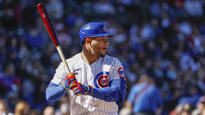 REPORT: Chicago Cubs Interested in Free Agent Catcher that isn't Willson Contreras