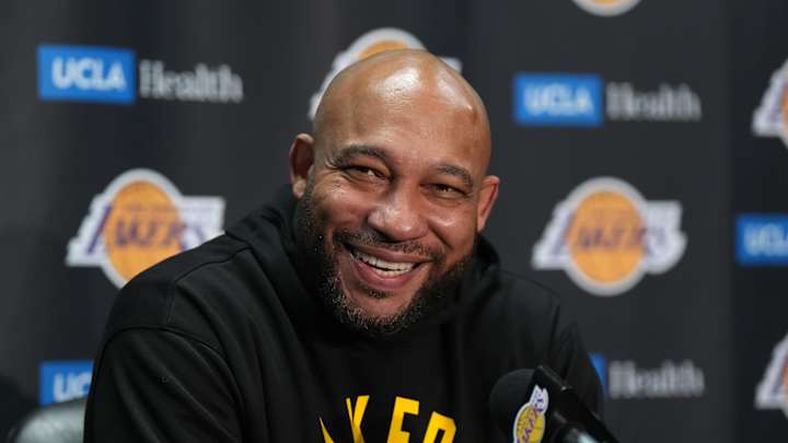 Lakers: Darvin Ham Defends Choice To Not Use Timeout In Last Sequence Vs. Sixers