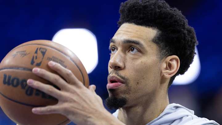 Grizzlies’ Danny Green Reunites With Former 76ers Teammates
