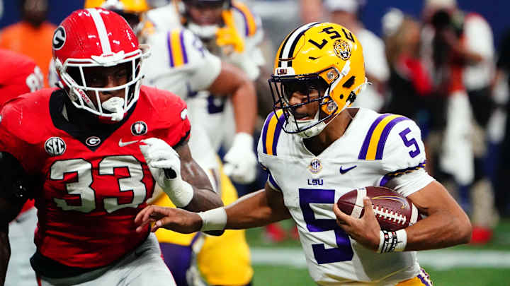 Georgia's Offensive Firepower Too Much for LSU in SEC Championship, Defeat Tigers 50-30 Georgia's Offensive Firepower Too Much for LSU in SEC Championship, Defeat Tigers 50-30