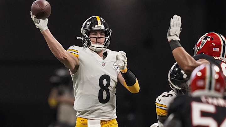 Steelers vs Falcons Grades: Eyes Can Be Deceiving for Kenny Pickett