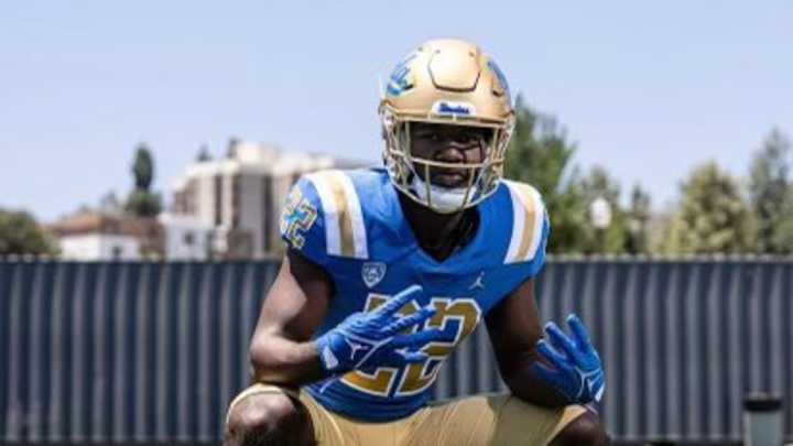 Class of 2023 Running Back Isaiah Carlson Commits to UCLA Football