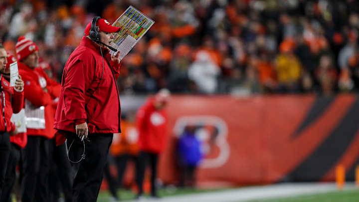 Chiefs Week 13 Snap Counts: Games Within the Game