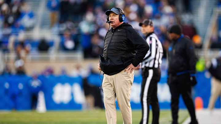 Mark Stoops: 'No Panic' in Search For New Offensive Coordinator