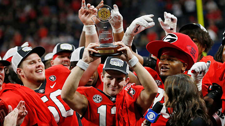 Georgia Favored Over Ohio State in College Football Playoff Semifinal