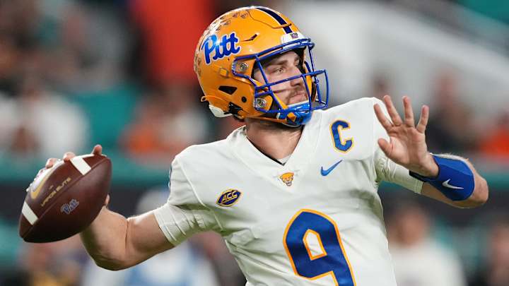 Pitt QB Kedon Slovis Will Enter Transfer Portal